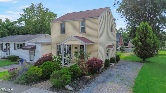 513 E  26th Ave, Altoona, PA 16601