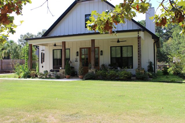 1912 George Richey Rd, Longview, TX 75604