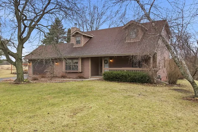 4444 Wurbro Dr, West Bend, WI 53090