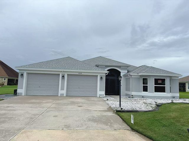 11216 Roz Way, Oxford, FL 34484