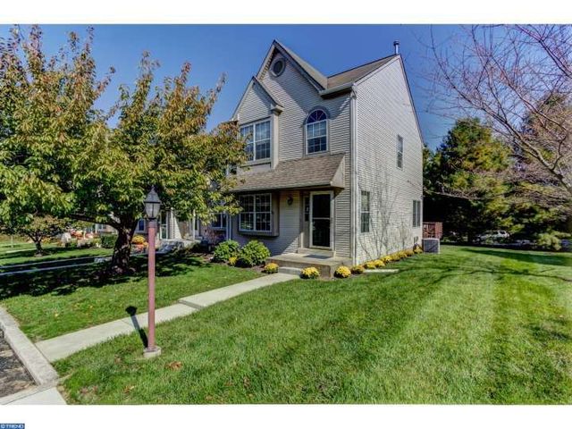 118 Concord Ct, Kennett Square, PA 19348