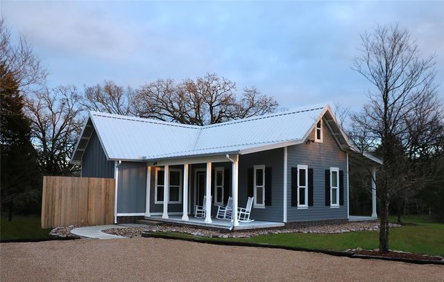 5428 Raymond Stotzer Pkwy, College Station, TX 77845