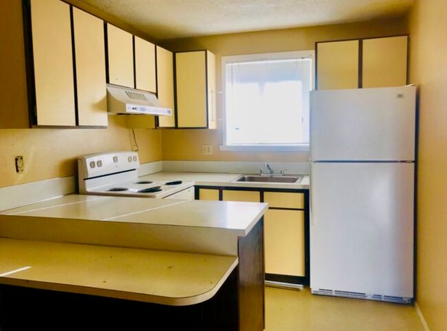 115 E  D St #A, Wapato, WA 98951