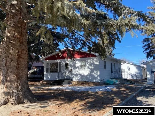 710 W  Park Ave, Riverton, WY 82501