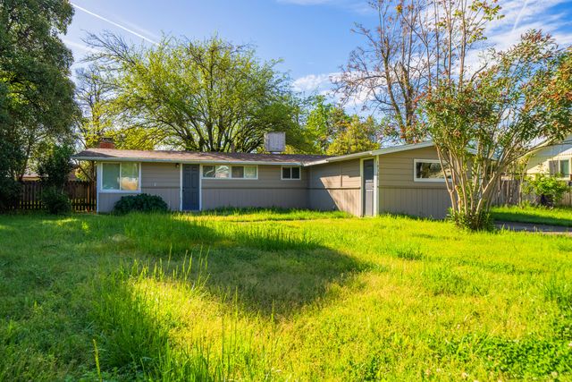 19385 Hill St, Anderson, CA 96007
