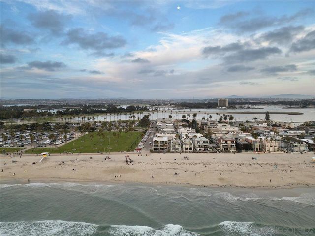 2999 Ocean Front Walk #1, San Diego, CA 92109