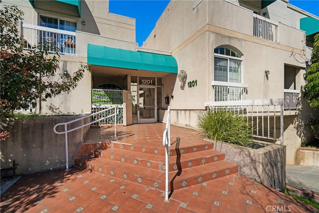 1201 Viola Ave #106, Glendale, CA 91202