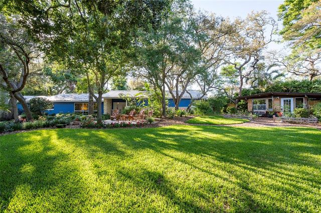 1880 Belleair Rd, Clearwater, FL 33764