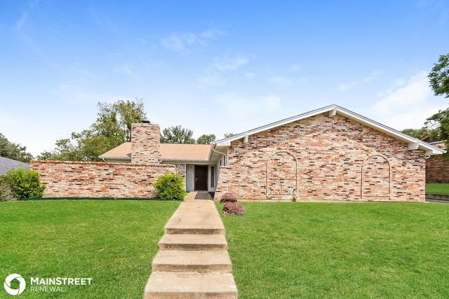 5063 Tierney Ct, Fort Worth, TX 76112