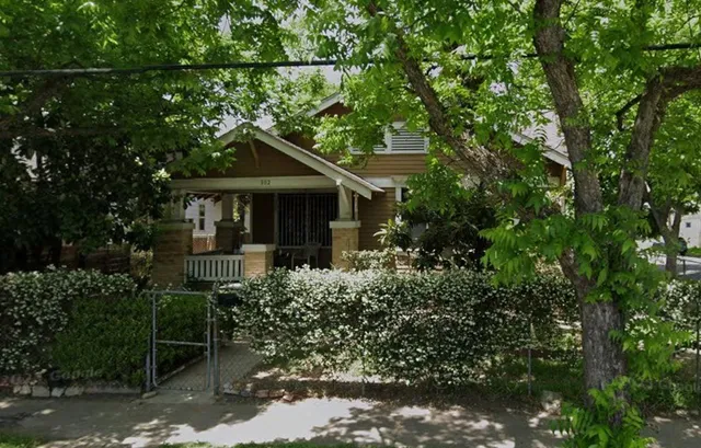 302 Hunt St, Houston, TX 77003