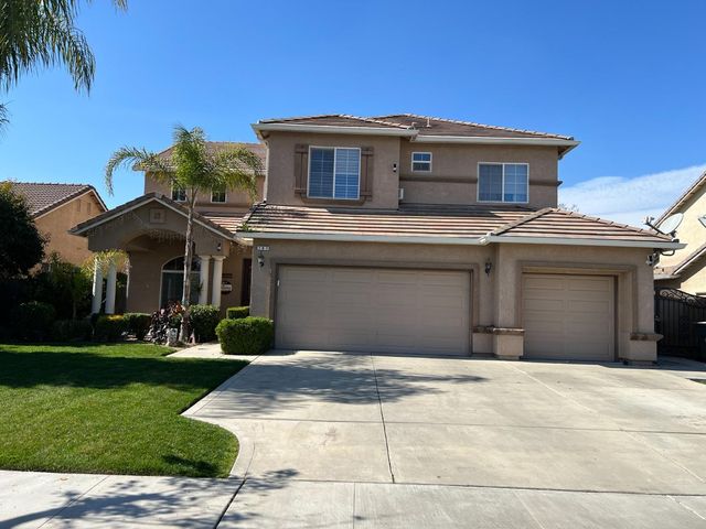 787 S  Michelle Ave, Kerman, CA 93630