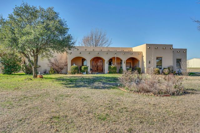 5910 Saddle Ct, Justin, TX 76247