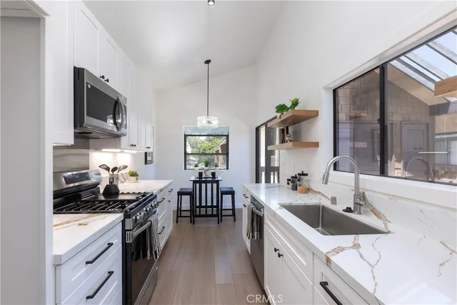 12750 Centralia St #91, Lakewood, CA 90715