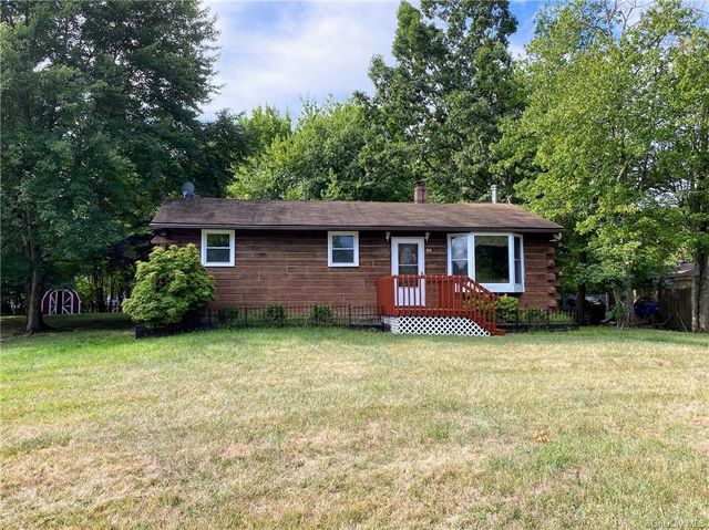 27 Midway Dr, Monroe, NY 10950