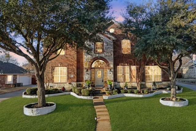 1318 Coastal Dr, Garland, TX 75043