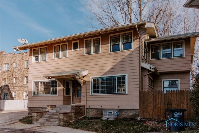 438 Evergreen Ct, Toledo, OH 43610