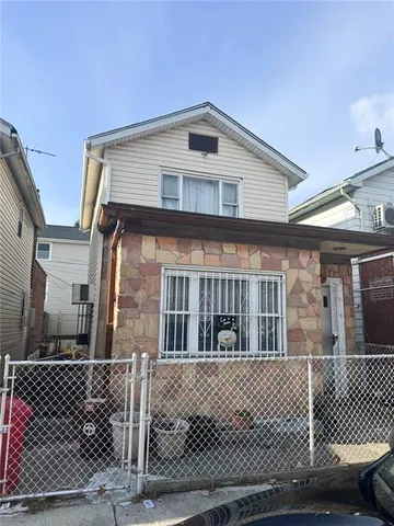 2684 E  12th St, Brooklyn, NY 11235