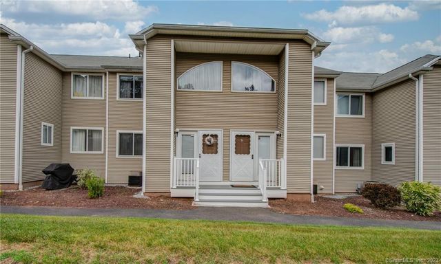80 Country Ln #29, Vernon, CT 06066