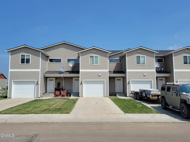 817 3rd St   NW, Sidney, MT 59270