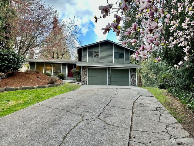 20521 14th Avenue W, Lynnwood, WA 98036