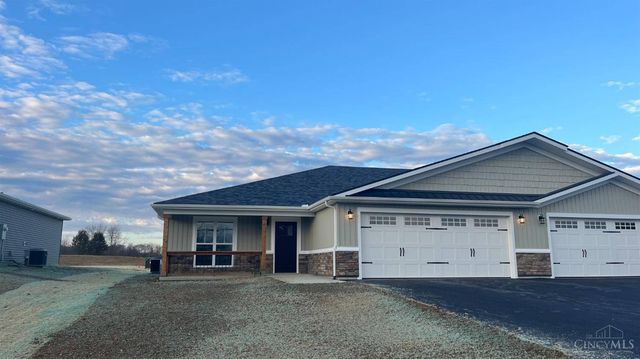 7619 Pea Rdg #A, Hillsboro, OH 45133