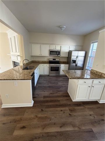 4021 Howell Park Rd, Duluth, GA 30096