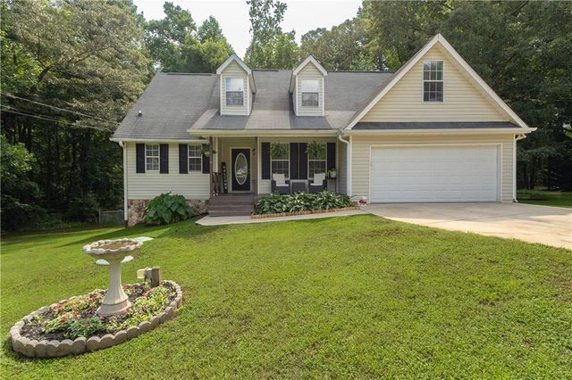 116 Duncans Mill Dr, Locust Grove, GA 30248