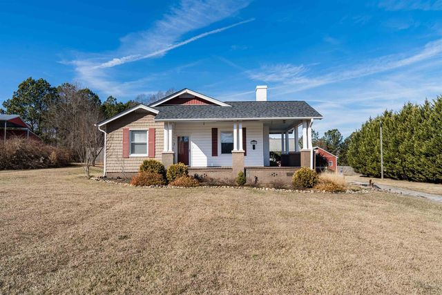 1555 Inman Rd, Wellford, SC 29385