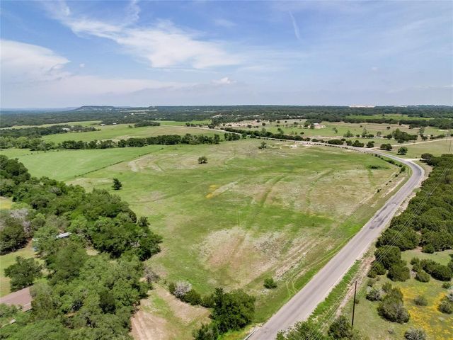 2001 County Road 228, Florence, TX 76527