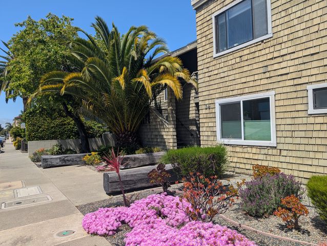 34 Broadway #1, Millbrae, CA 94030