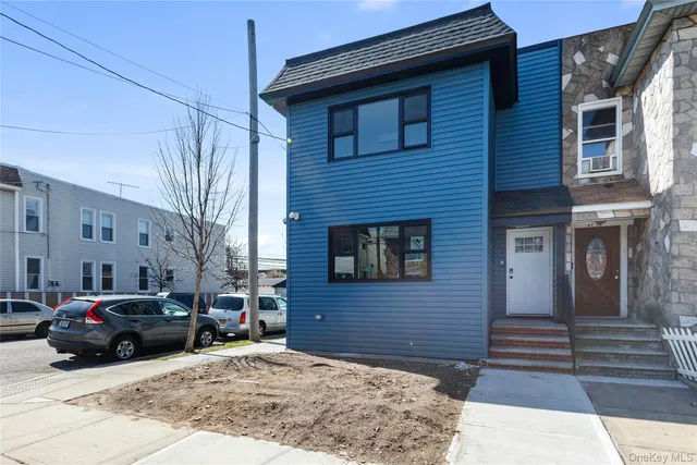 8734 132nd Street, Richmond Hill, NY 11418