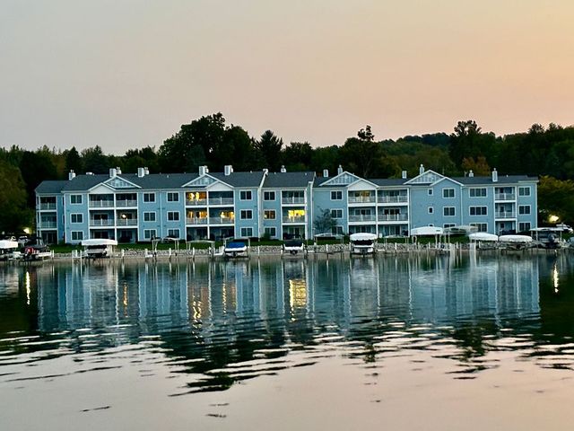 420 N  Lake St, East Jordan, MI 49727