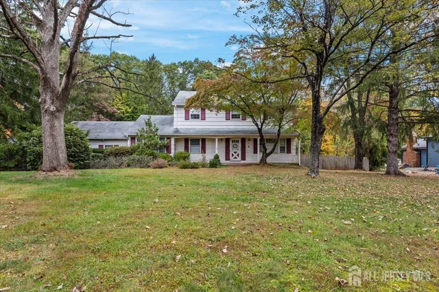 68 Johnson Dr, Belle Mead, NJ 08502