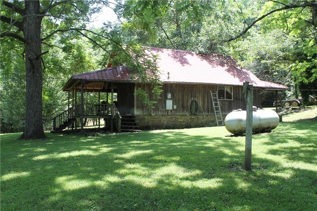 483 Mollasses Trl, Saint Joe, AR 72675