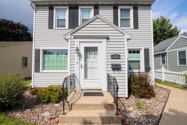 2015 Johnson STREET, La Crosse, WI 54601