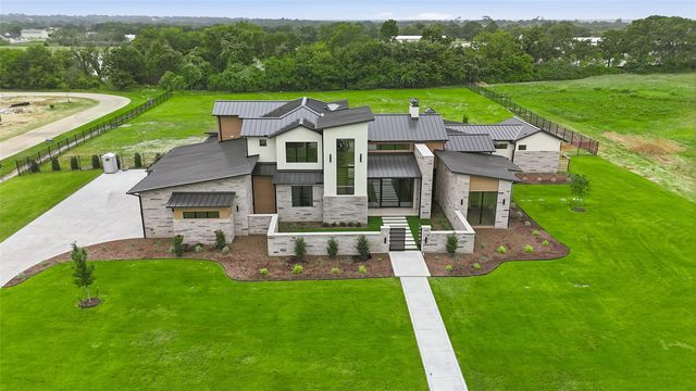 1118 Pitner Ct, Bartonville, TX 76226