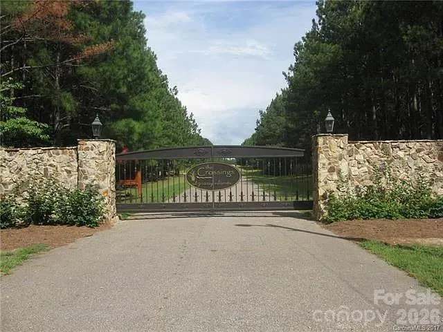 18 Sanctuary Ln, Lilesville, NC 28091