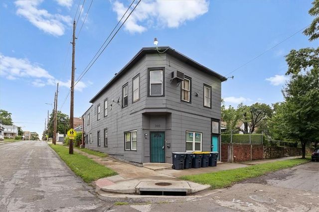 300 N  White Ave, Kansas City, MO 64123