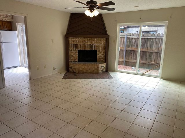 5454 Financial Plz #5A, Shreveport, LA 71129