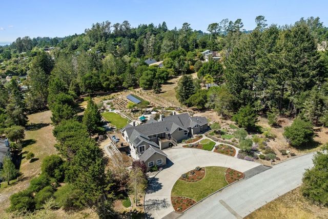 321 Pine Forest Dr, Aptos, CA 95003