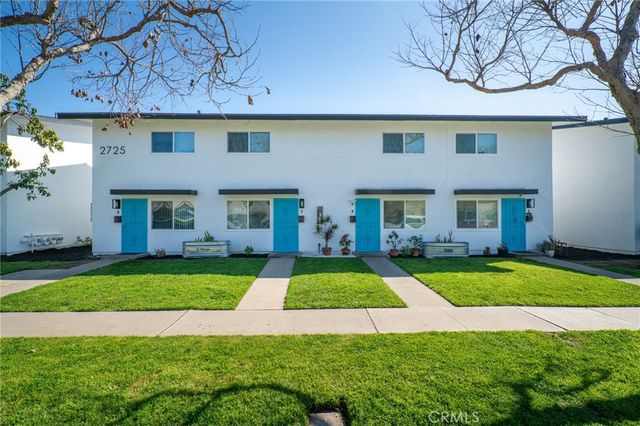 2725 S  Baker St, Santa Ana, CA 92707