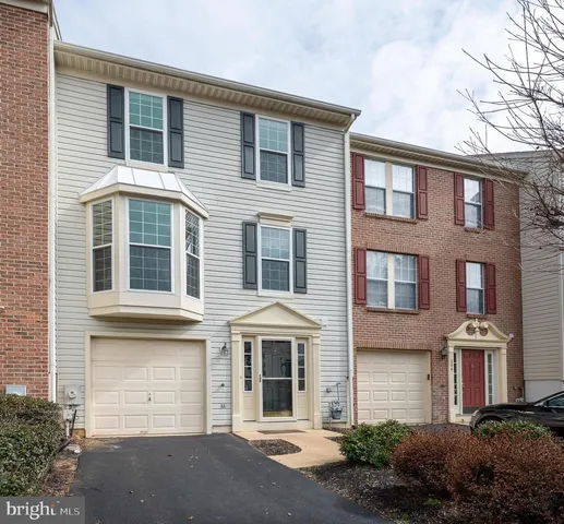 206 Sloan Ct, Wilmington, DE 19808