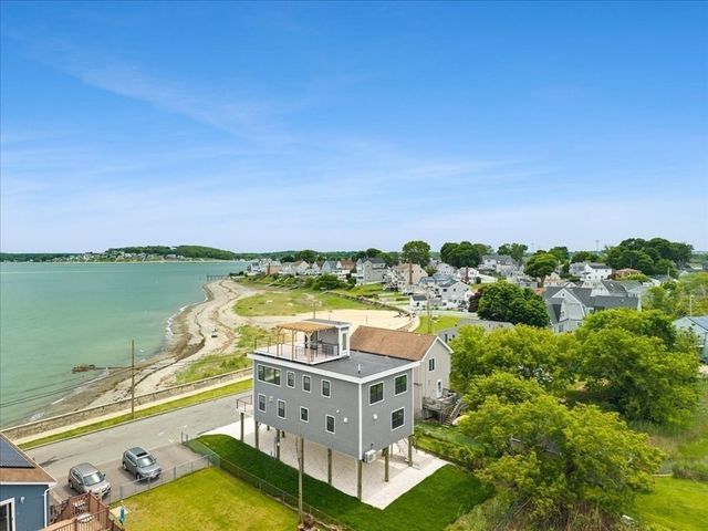 153 Edgewater Dr, Quincy, MA 02169