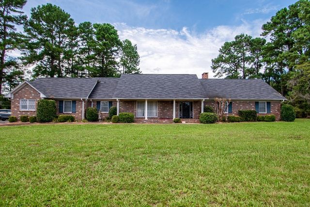 415 Briarcliff St, Manning, SC 29102