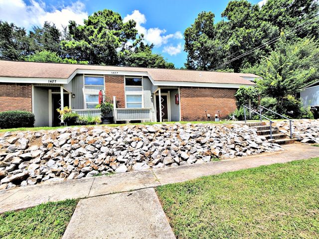 1427 Ascent Trl  NW #C, Huntsville, AL 35816