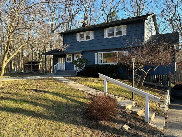 35 Overlook Rd, Gales Ferry, CT 06335
