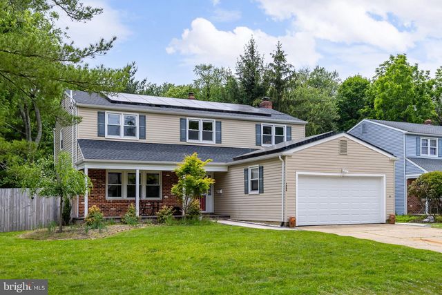 1960 Cardinal Lake Dr, Cherry Hill, NJ 08003