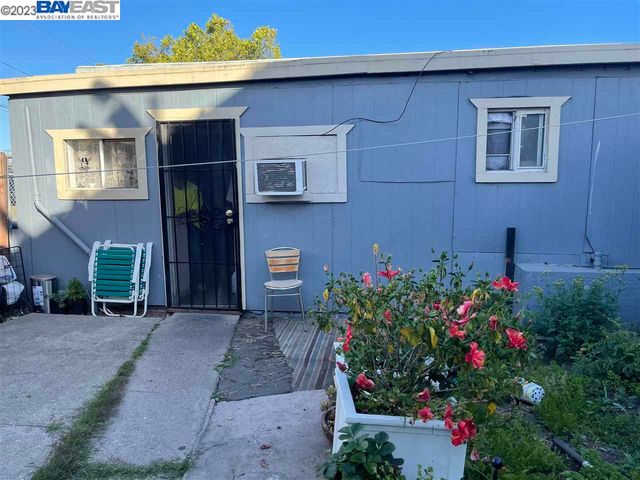1426 62nd Ave, Oakland, CA 94621