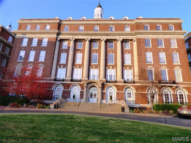 1515 Lafayette Ave #403, Saint Louis, MO 63104