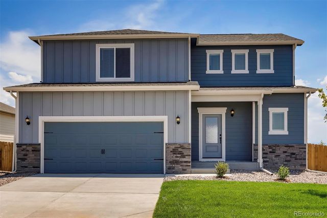 2303 Kerry St, Mead, CO 80542